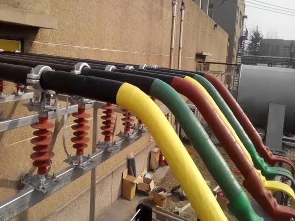 91看片.COM與配電櫃連接方法